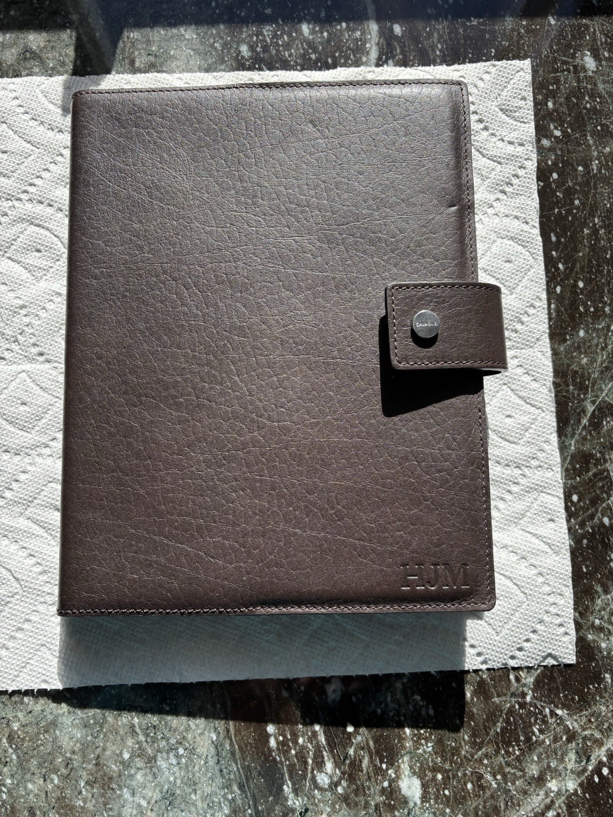 Shinola Detroit Brown Leather Portfolio Case Without Pen and Initials on It. Shinola Detroit Brown Leather Portfolio Case Without Pen and Initials on It.