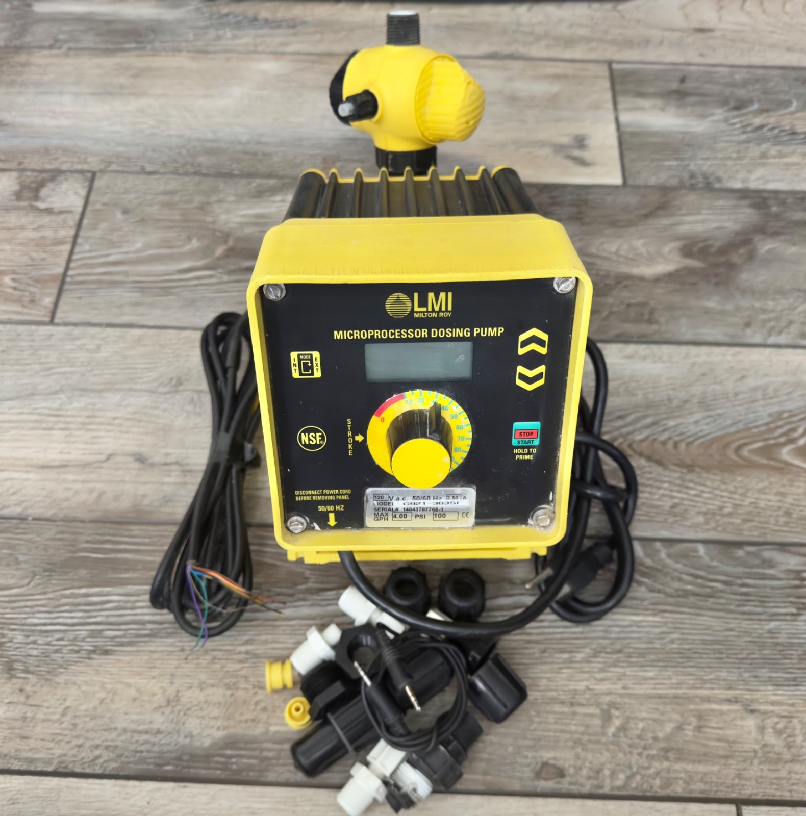 LMI Milton Roy C921-363SI Metering Dosing Pump 4 GPH 100 PSI Untested Read