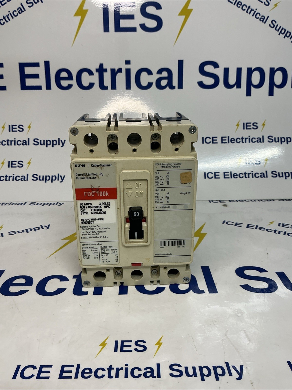 EATON CAT: No. FDC3060 60 A 3 P Circuit Breaker 
