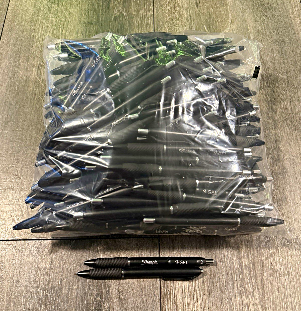 (BULK LOT) Sharpie S-Gel Black Retractable 0.7 Gel Pens (190 Pens)