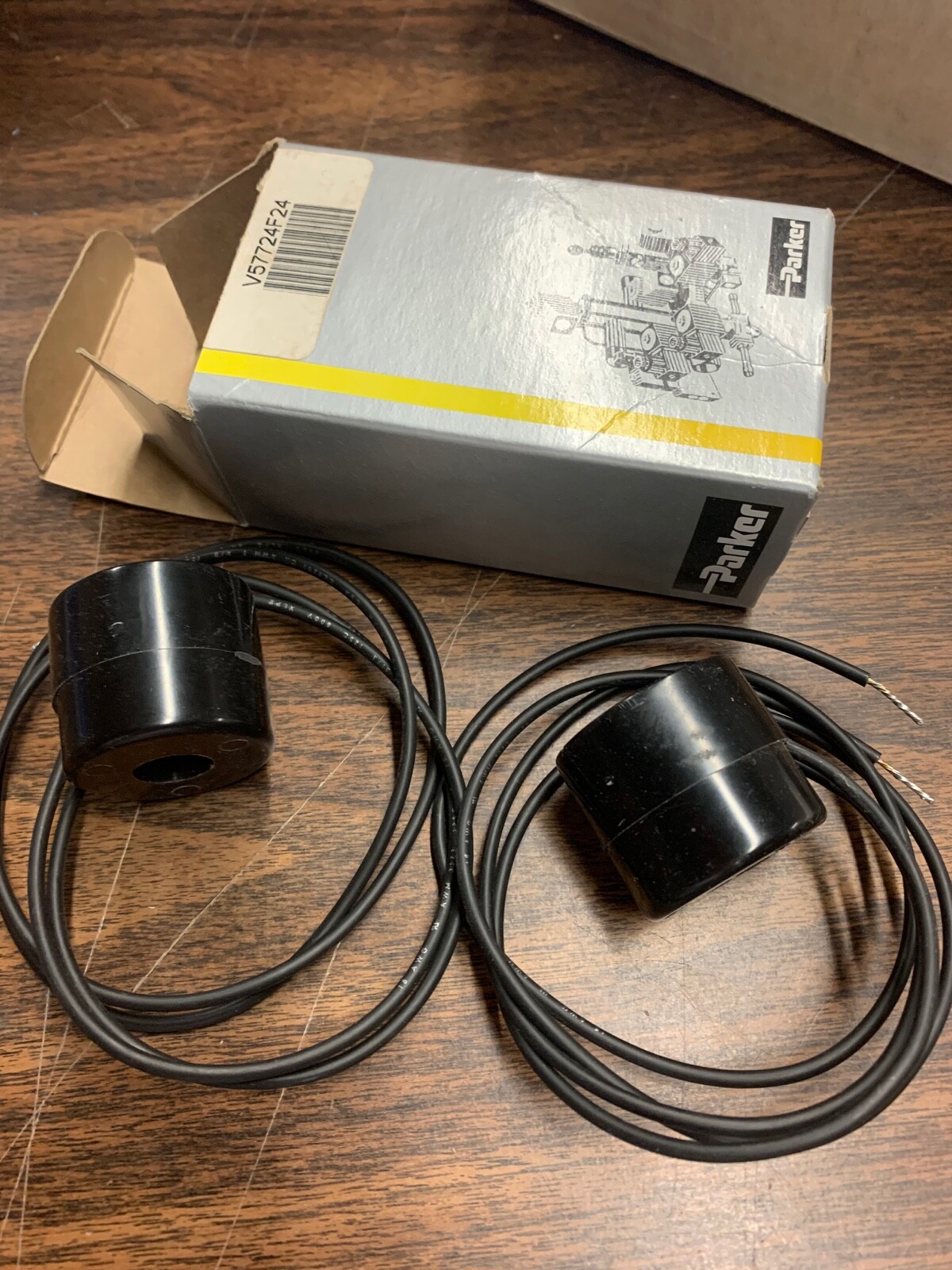 Parker V57724F24 Coil LOT of 2 Parker V57724F24 Coil LOT of 2