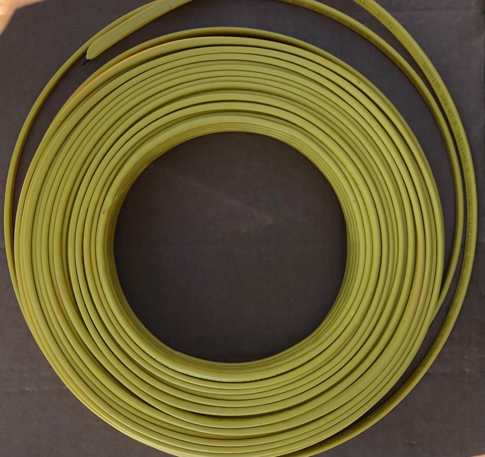 Southwire 12/2 NM-B W/G Romex Simpull Solid Copper Indoor Wire Cable 82 Ft