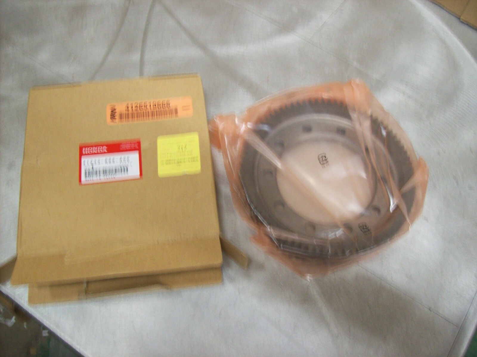V3) Honda Genuine OEM Final Drive Gear 41233-R88-A00