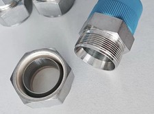 NEW Swagelok SS-1610-1-16 Stainless steel tube fitting 1” Tube X 1” NPT MALE picture