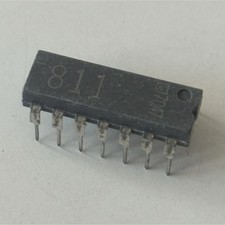 Rare Genuine Signetics 811 7047 IC needs ID picture