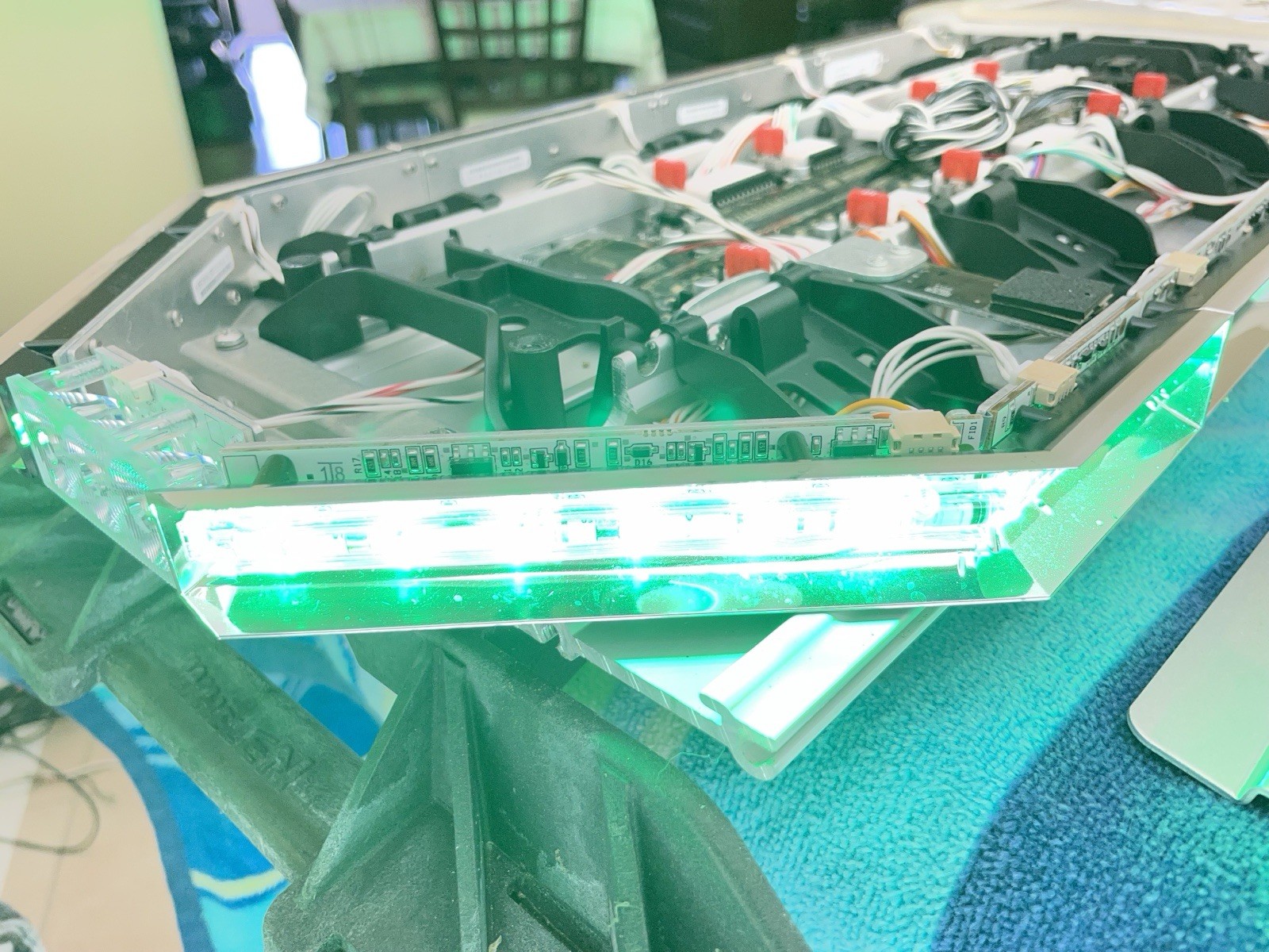 Lot Of 4 Whelen Legacy GREEN DUO Corner Modules for Sale - electronic ...