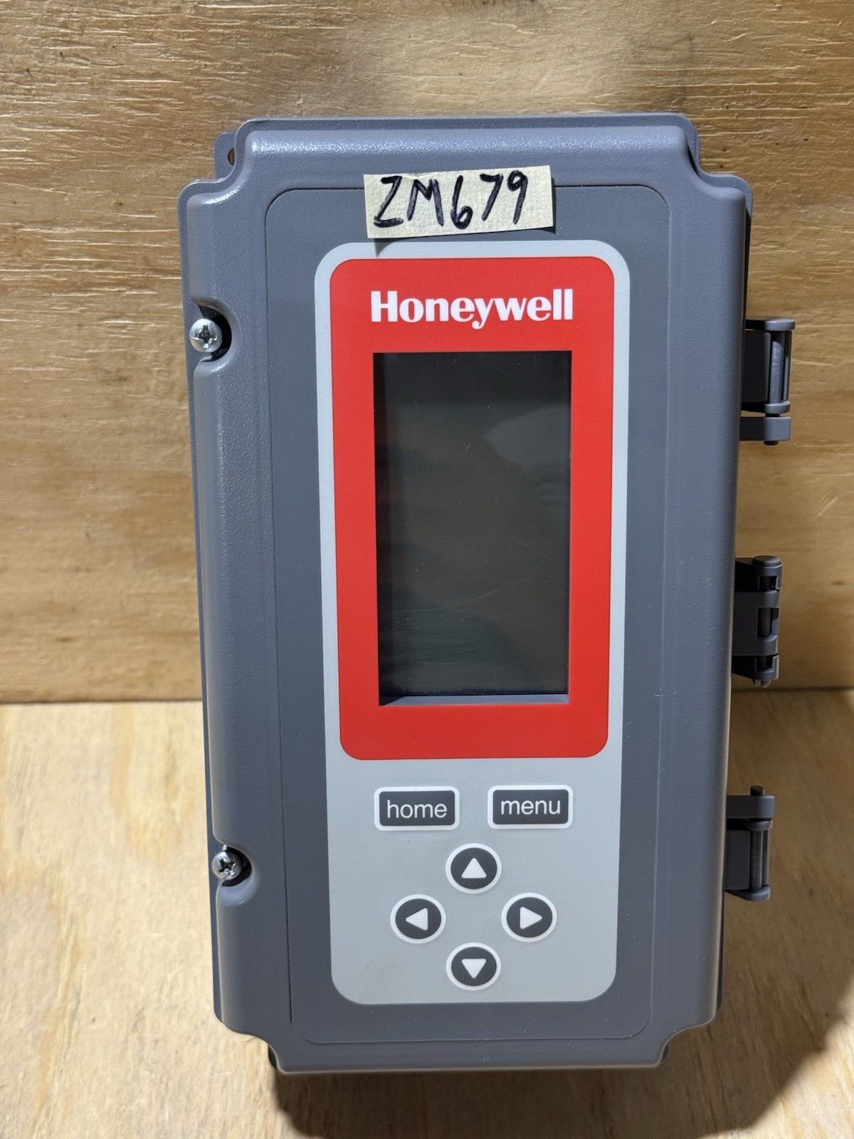 Honeywell T775B2040 Electronic Remote Temperature Controller Series 2000 Honeywell T775B2040 Electronic Remote Temperature Controller Series 2000