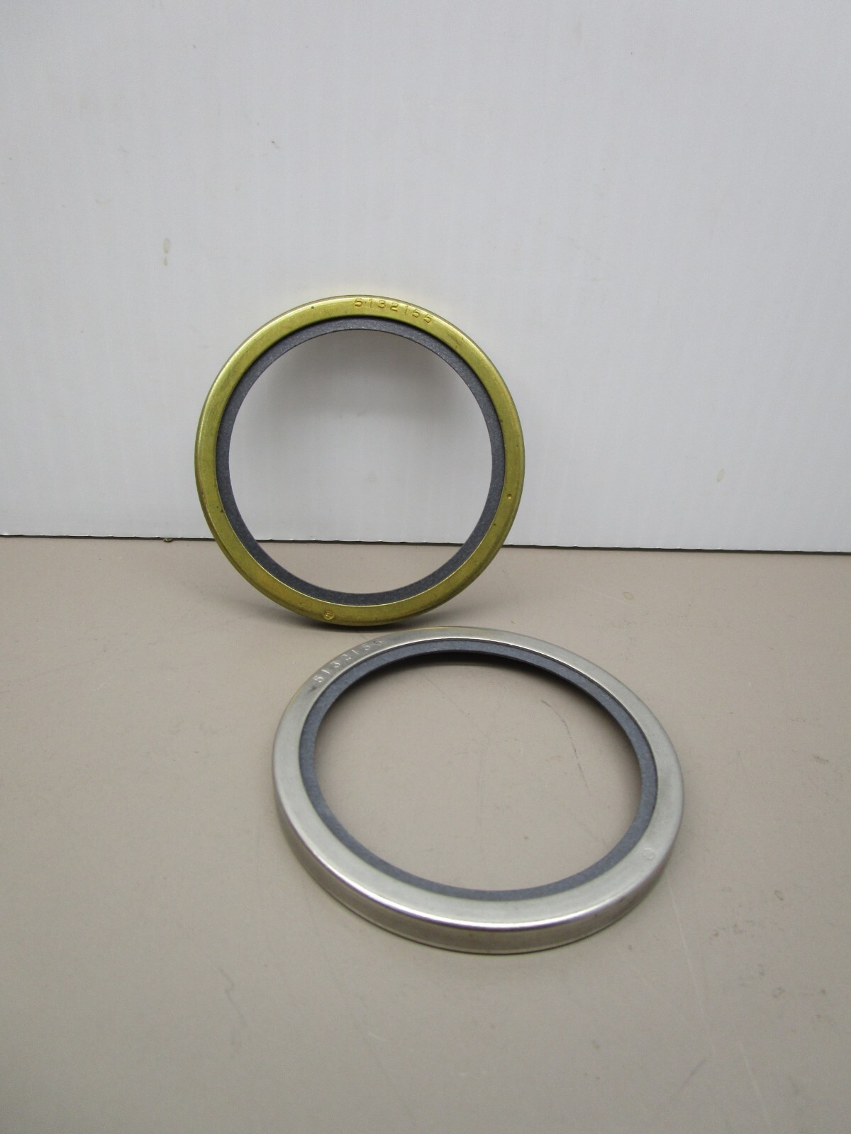 x2  Detroit Diesel  5132155  Thermostat Seal