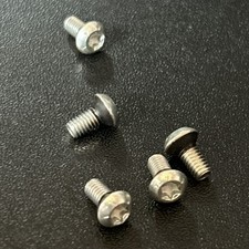 250qty  M4 x 8mm 