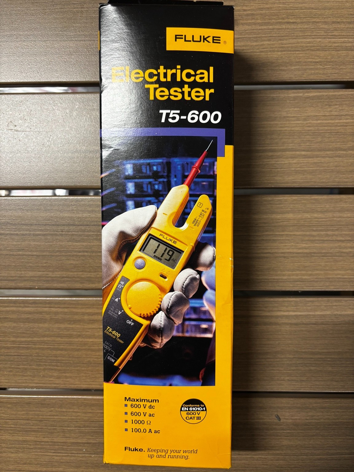 Fluke T5-600 Electrical Tester 600V AC/DC 100A OpenJaw Current Tester Fluke T5-600 Electrical Tester 600V AC/DC 100A OpenJaw Current Tester