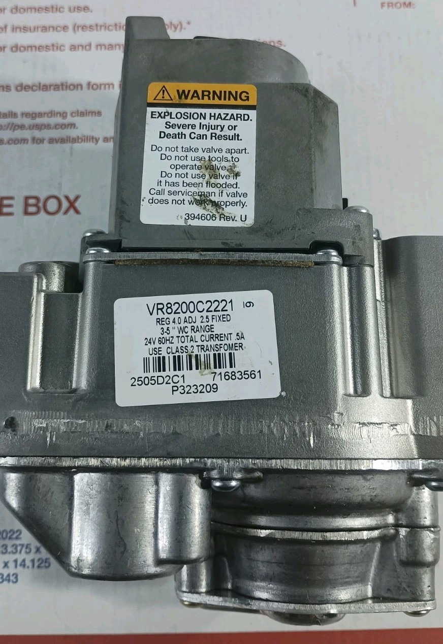 Resideo Natural Gas Valve IN3-IN5 VR8200C2221 For parts Resideo Natural Gas Valve IN3-IN5 VR8200C2221 For parts