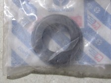 GENUINE OEM FORD/NEW HOLLAND 390812S GROMMET picture
