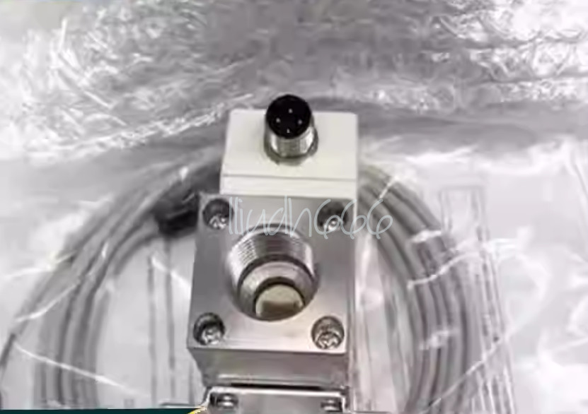 1PCS NEW SMC flow switch PF2W740-06-67-M 1PCS NEW SMC flow switch PF2W740-06-67-M