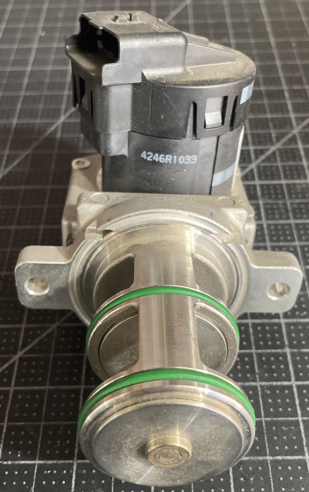 John Deere EGR Valve WN-DZ111265-PEX 7630, 7730, 7830, 7930, 9560STS, 9570STS John Deere EGR Valve WN-DZ111265-PEX 7630, 7730, 7830, 7930, 9560STS, 9570STS