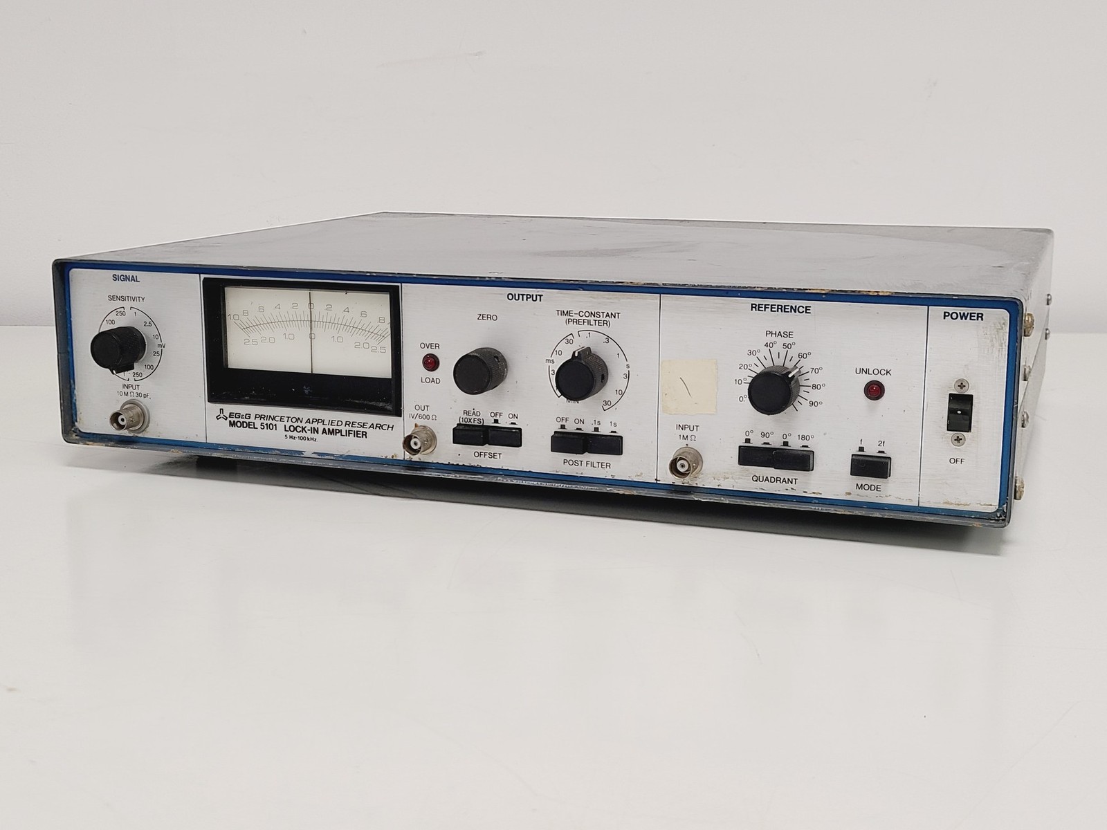 EG&G Princeton Applied Research Lock-In Amplifier Model 5101 Lab EG&G Princeton Applied Research Lock-In Amplifier Model 5101 Lab