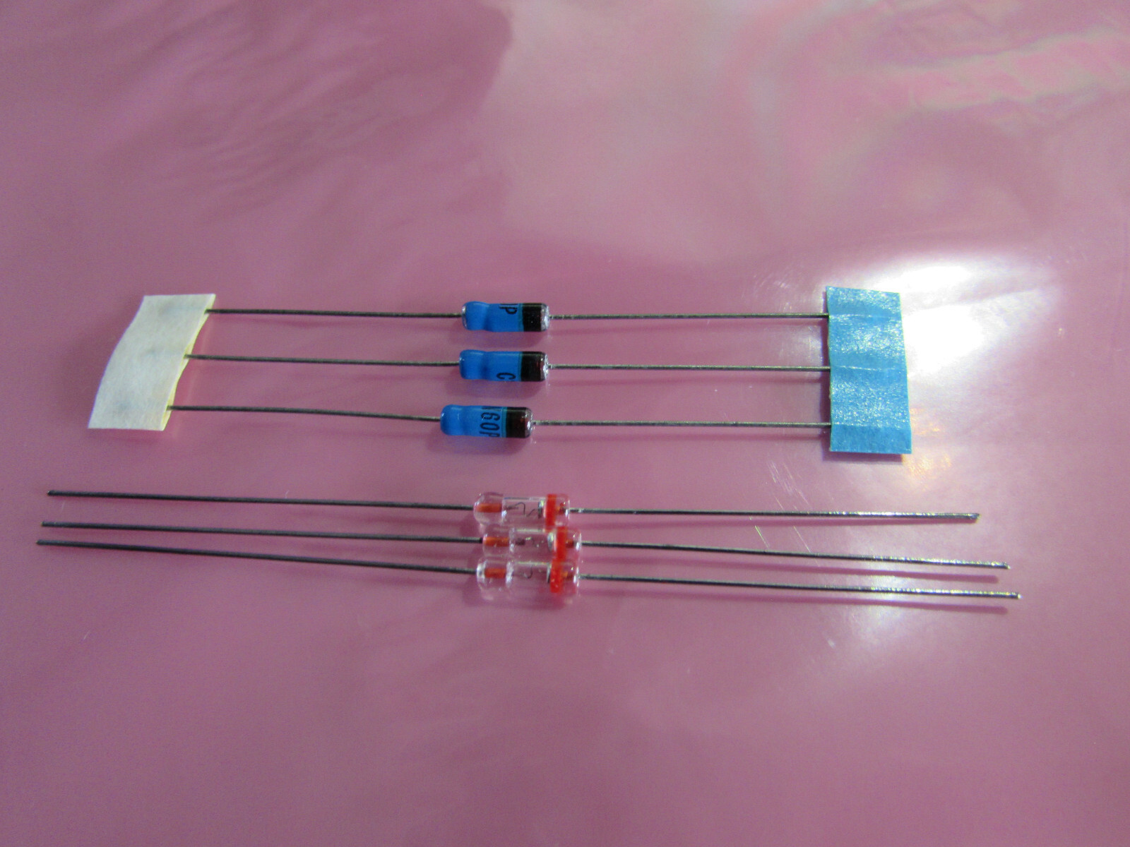 1N60 Hitachi / 1N60P Central Semi Germanium Glass Diodes HI-Quality Vintage 6pcs 1N60 Hitachi / 1N60P Central Semi Germanium Glass Diodes HI-Quality Vintage 6pcs