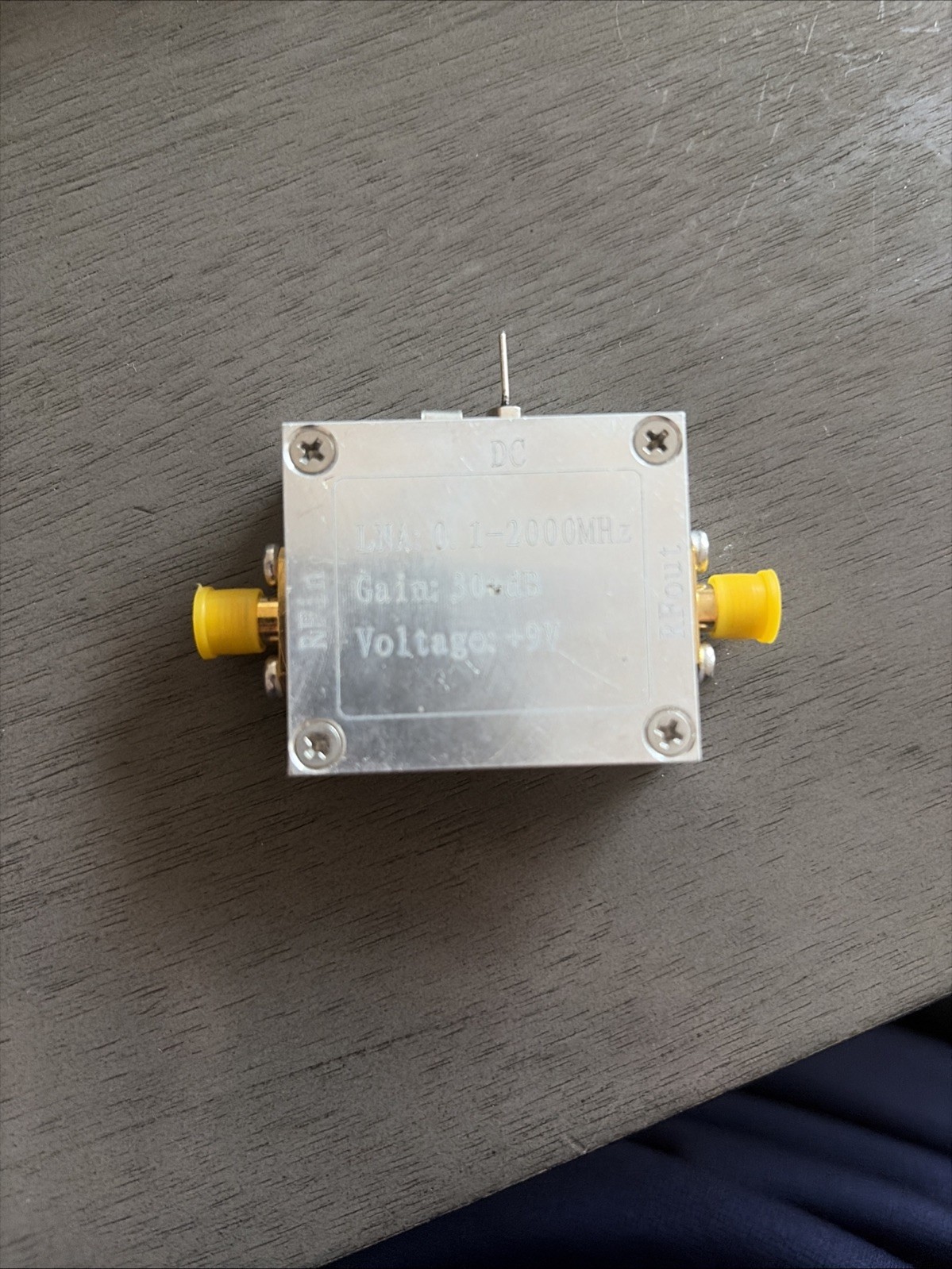LNA Low Noise Amplifier 0.1-2000 MHz 30dB Gain +9V SMA TESTED WORKING LNA Low Noise Amplifier 0.1-2000 MHz 30dB Gain +9V SMA TESTED WORKING