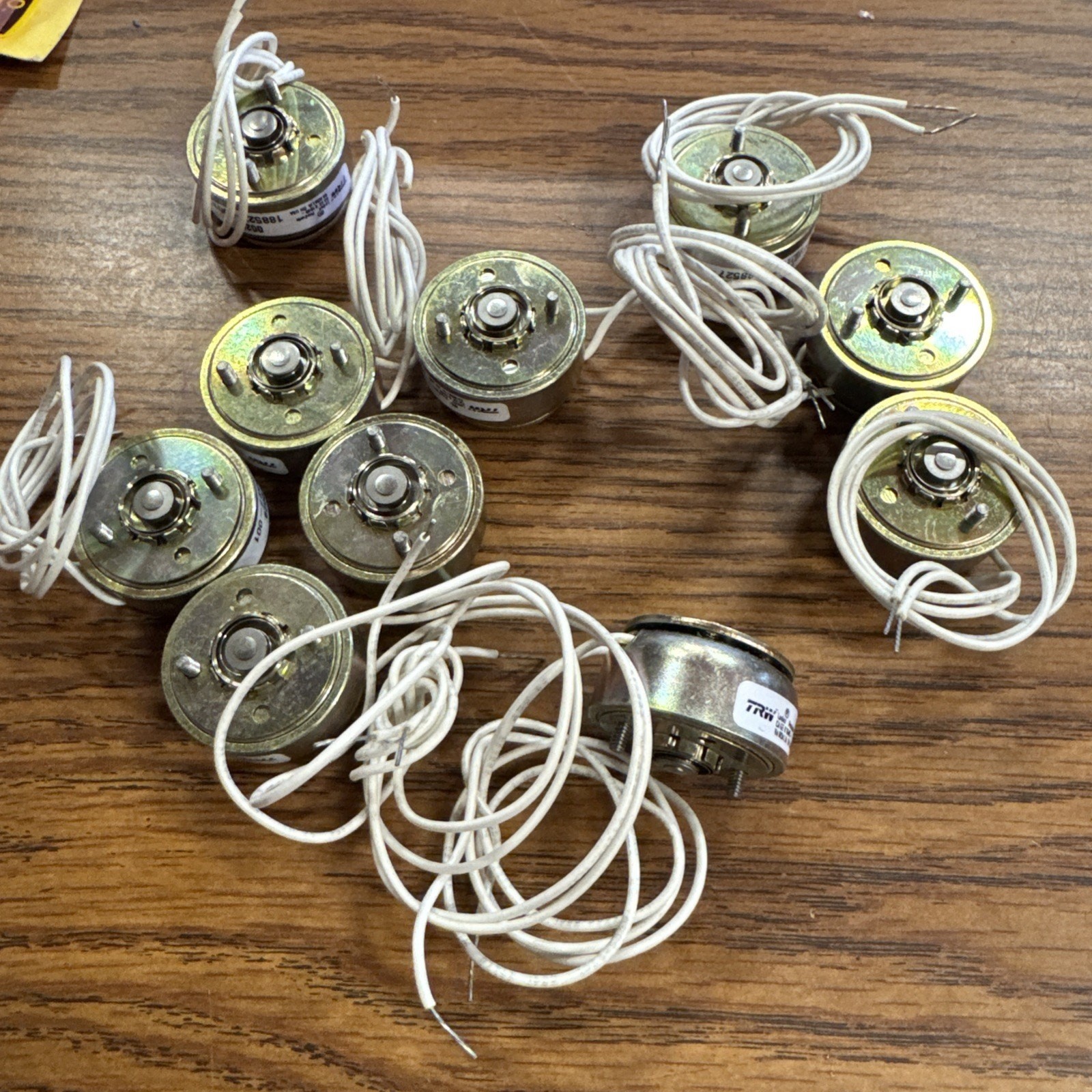 Lot Of 10 TRW Ledex Low Profile Linear Solenoid - Cage 81840 - 188527-001- 9 Lot Of 10 TRW Ledex Low Profile Linear Solenoid - Cage 81840 - 188527-001- 9