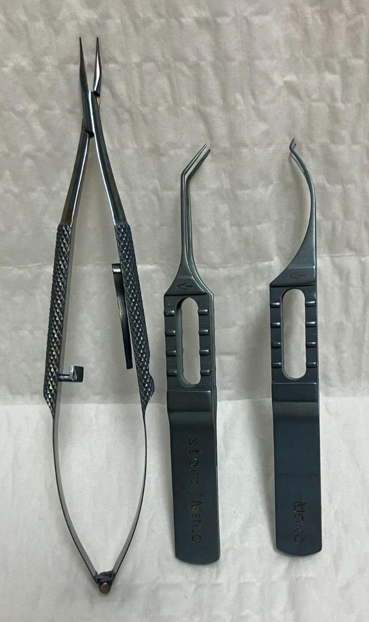 Set of 3 titanium Ophthalmic Surgical Instruments - needle holder, forceps Set of 3 titanium Ophthalmic Surgical Instruments - needle holder, forceps