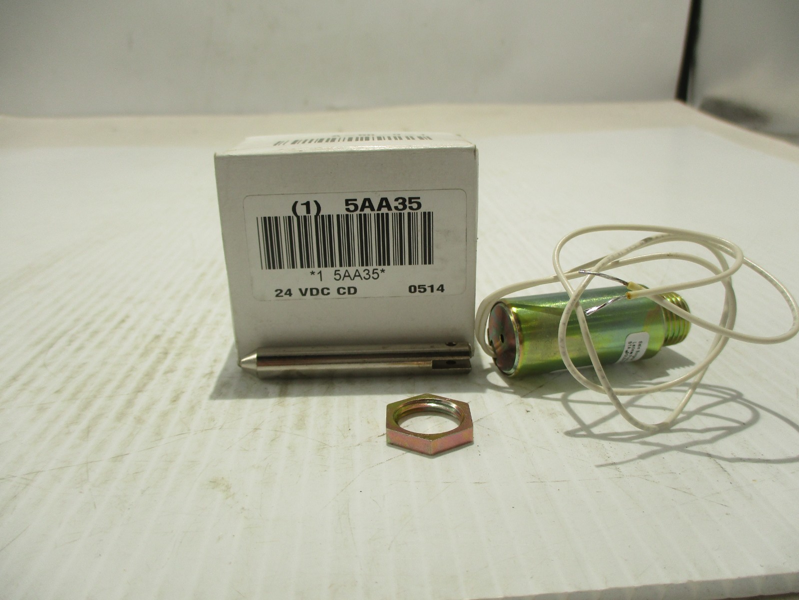 NEW LEDEX 195204-233G SOLENOID 5AA35 24VDC