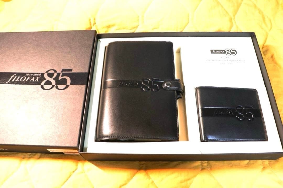 Filofax ETON 85th Anniversary Limited Edition System Planner Bible & Billfold Filofax ETON 85th Anniversary Limited Edition System Planner Bible & Billfold