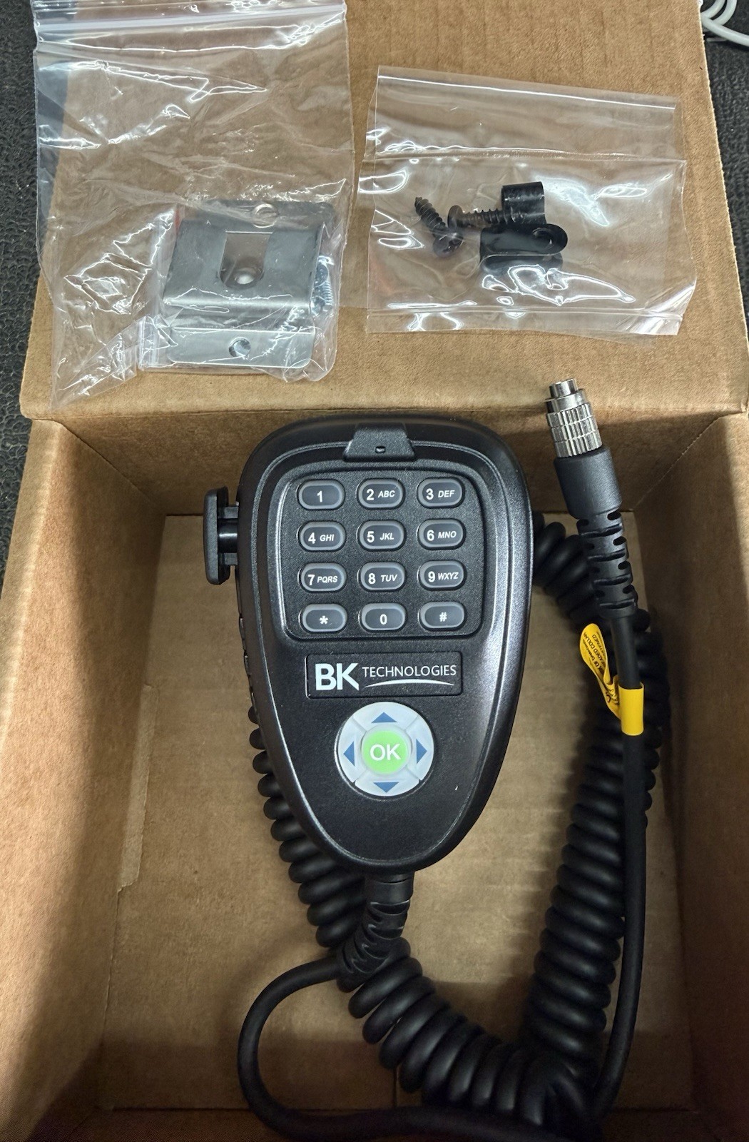 NEW OEM BENDIX KING BK KAA0290S DTMF PROGRAMMING MICROPHONE KNG-M RADIO KAA0290 NEW OEM BENDIX KING BK KAA0290S DTMF PROGRAMMING MICROPHONE KNG-M RADIO KAA0290