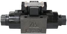 HYVAIR D05 VALVE D05S-2B-115A-35 DOUBLE SOLENOID HYDRAULIC picture