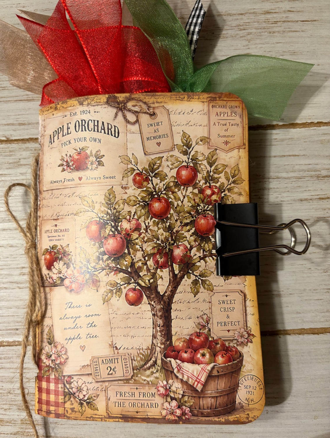 Junk Journal Handmade Booklet Book Vintage \ Junk Journal Handmade Booklet Book Vintage \