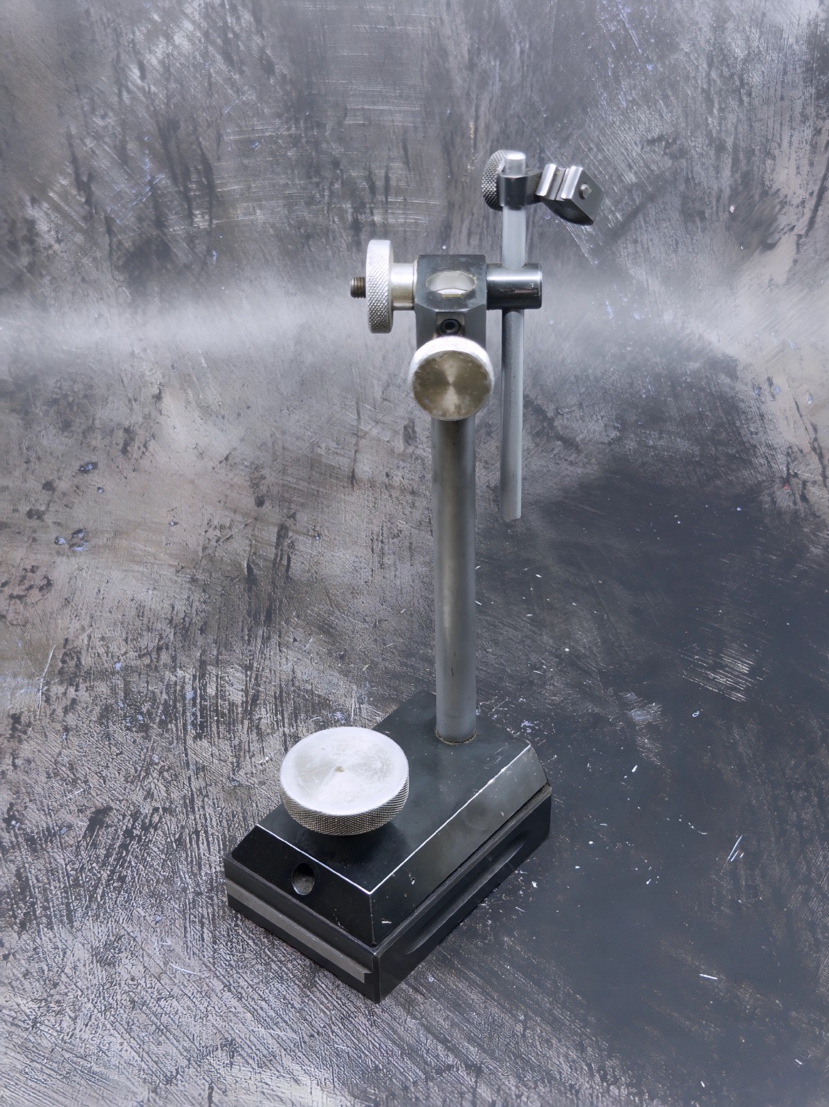 VINTAGE PRECISION INDICATOR STAND 2-1/2 VINTAGE PRECISION INDICATOR STAND 2-1/2