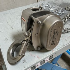 OZ LIFTING PRODUCTS OZSS010-15CH Manual Chain Hoist 2000lb Lift Cap picture