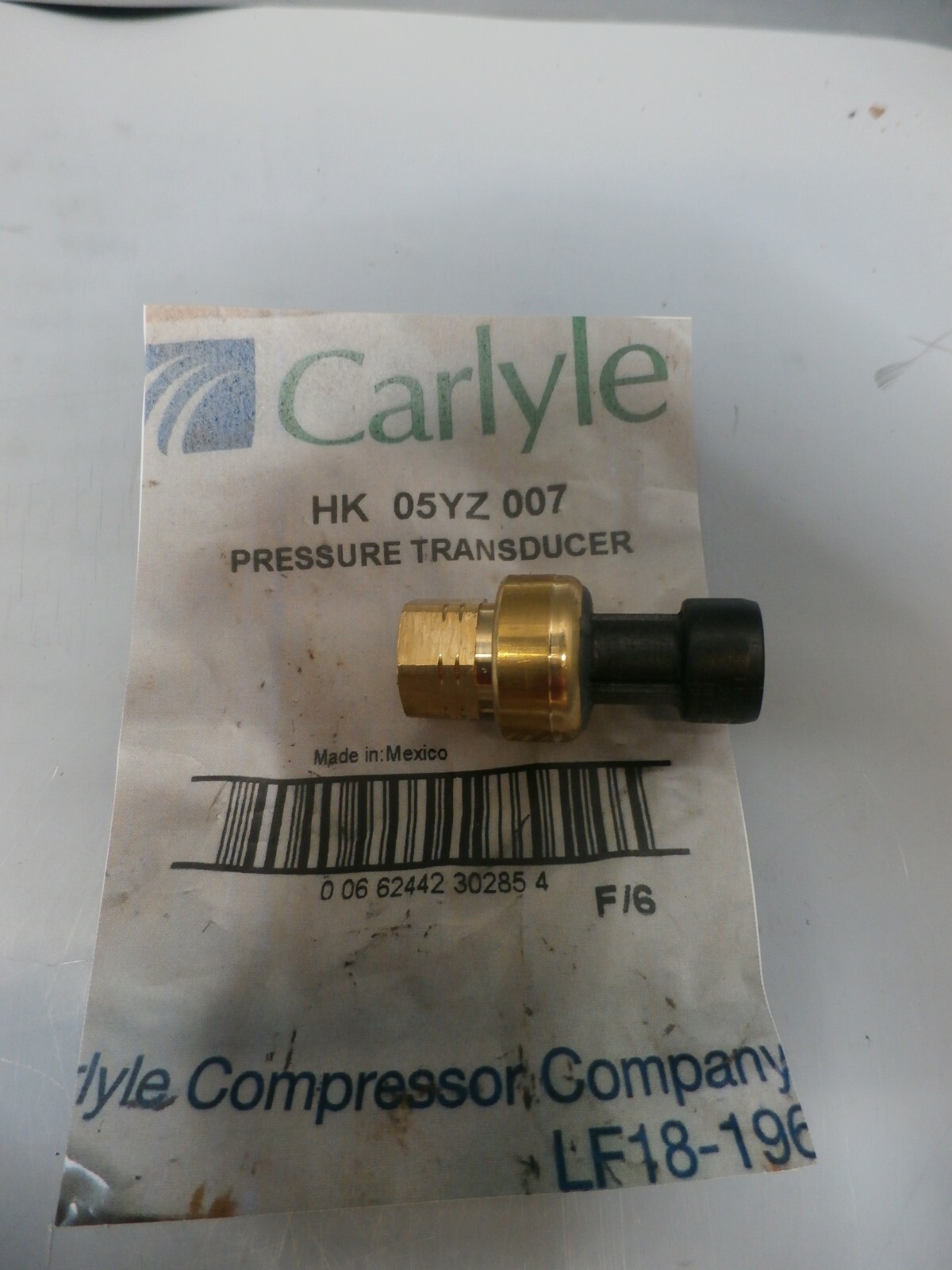 *NEW* GENUINE OEM Carrier HK05YZ007 Pressure Transducer Fast Shipping  FROM USA