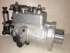 FORD  FUEL INJECTION PUMP 383 F 390,TRACTORS,UTILITY,BACKHOES,4000,531,555A ETC, picture