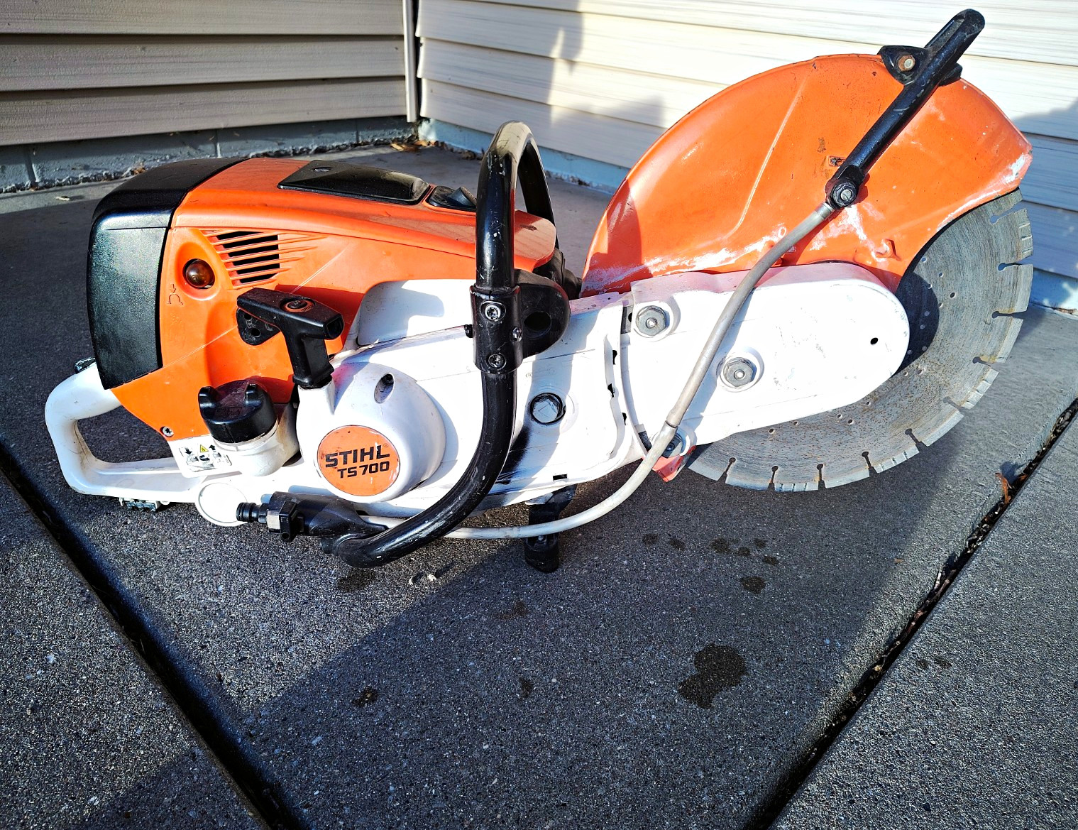 STIHL TS 700 Gasoline Handheld Cut-Off Concrete Saw, 14 in Max Blade STIHL TS 700 Gasoline Handheld Cut-Off Concrete Saw, 14 in Max Blade