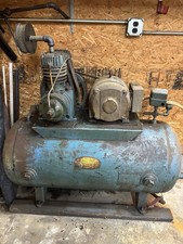 Running Vintage 1958 Wayne 2 HP Air Compressor - 240V / 50A Setup picture