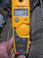 Fluke T5-600 Electrical Voltage Continuity and Current Tester picture