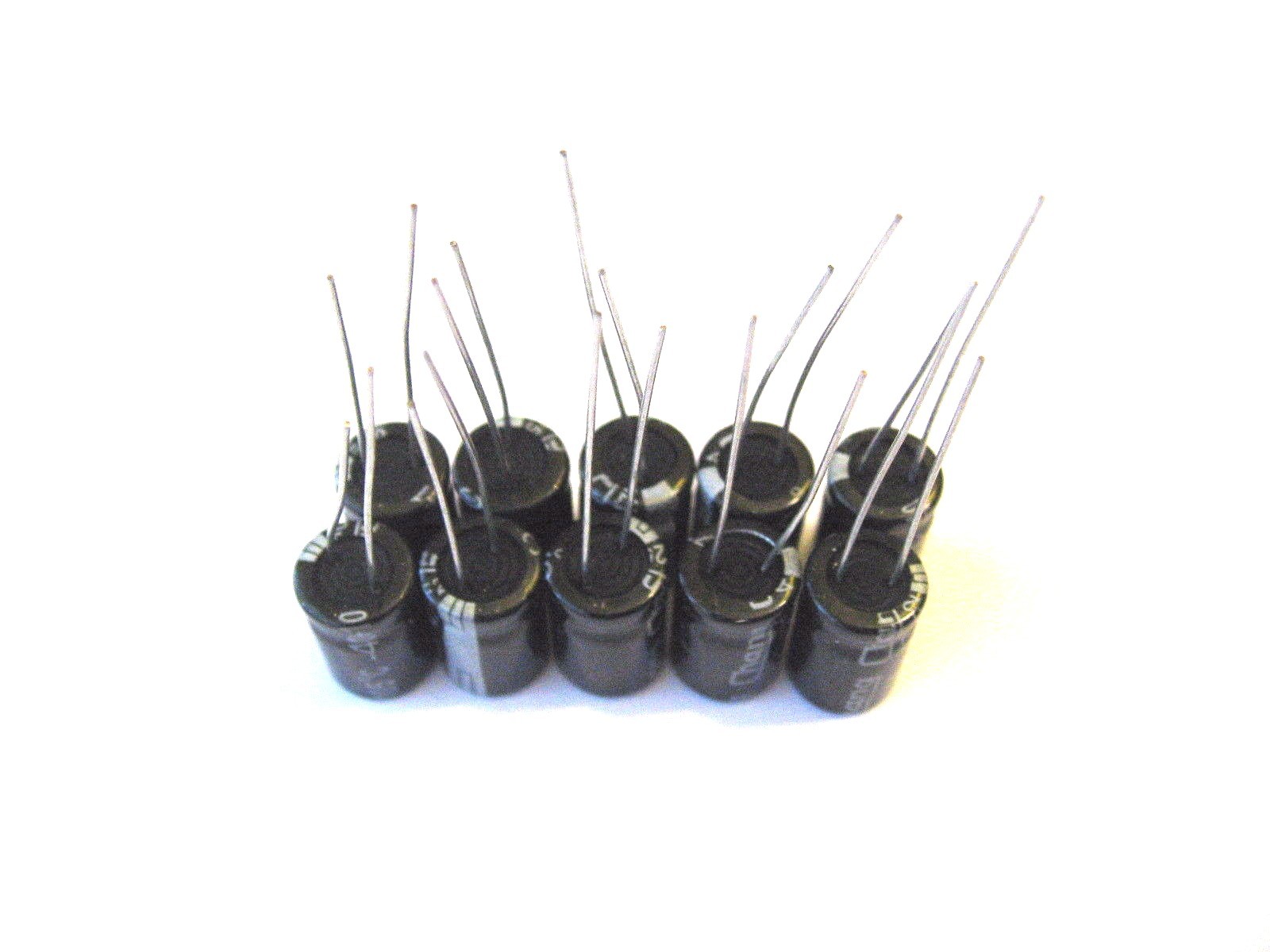 470uF 25V (10x) Electrolytic Capacitors 25V 470uF Volume 10x13 mm 470uF 25V (10x) Electrolytic Capacitors 25V 470uF Volume 10x13 mm