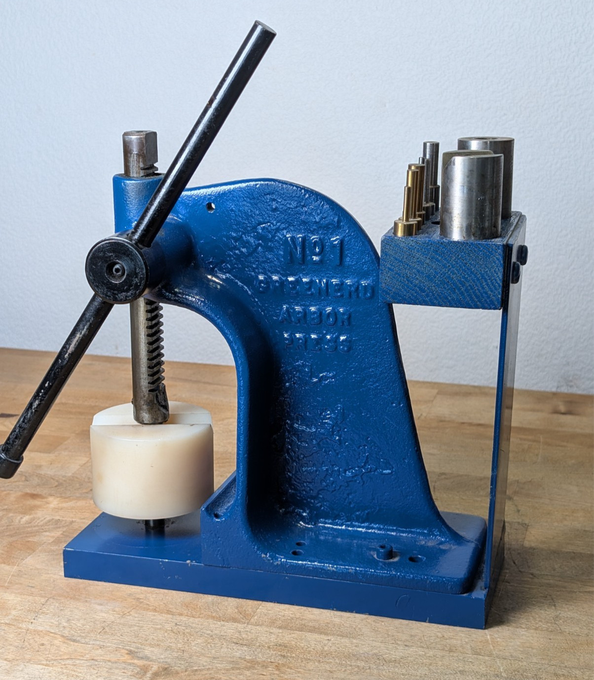 Vintage Greenerd No.1 Bench Top Arbor Press, 1/4 Ton Vintage Greenerd No.1 Bench Top Arbor Press, 1/4 Ton