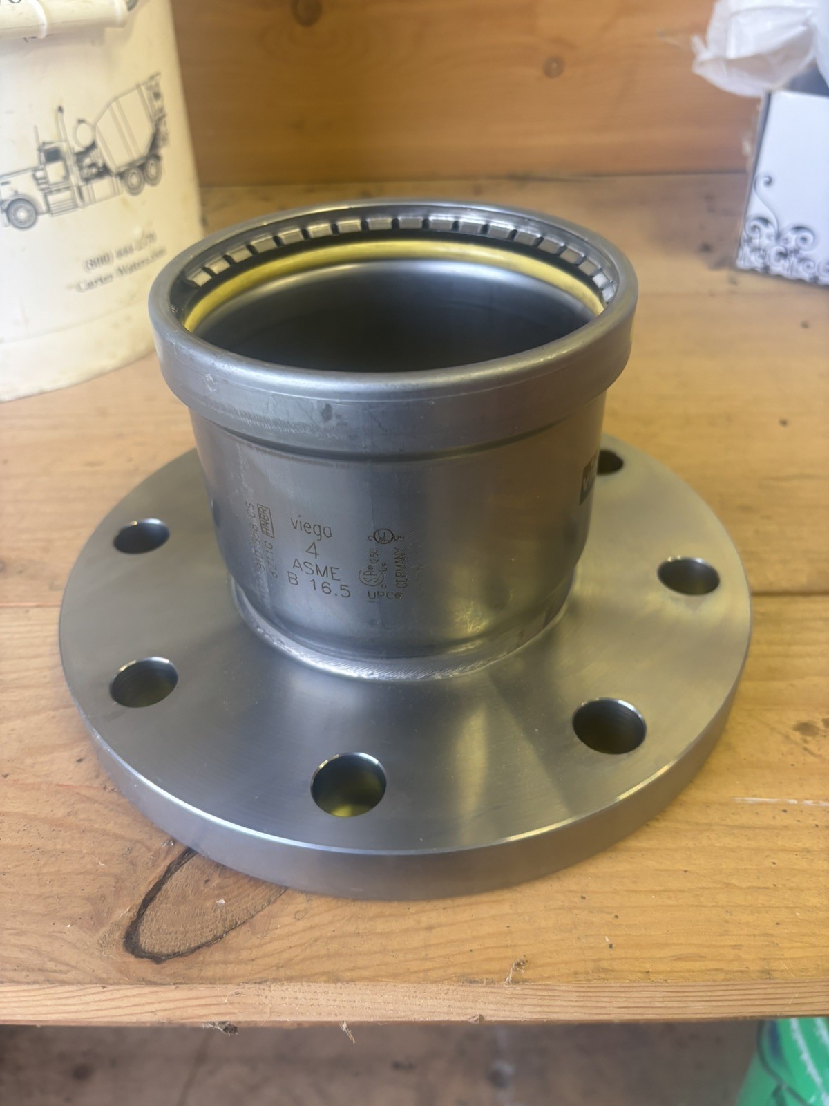 Viega 4” MegaPress Flange Carbon Steel 8 Bolt Yellow Dot 