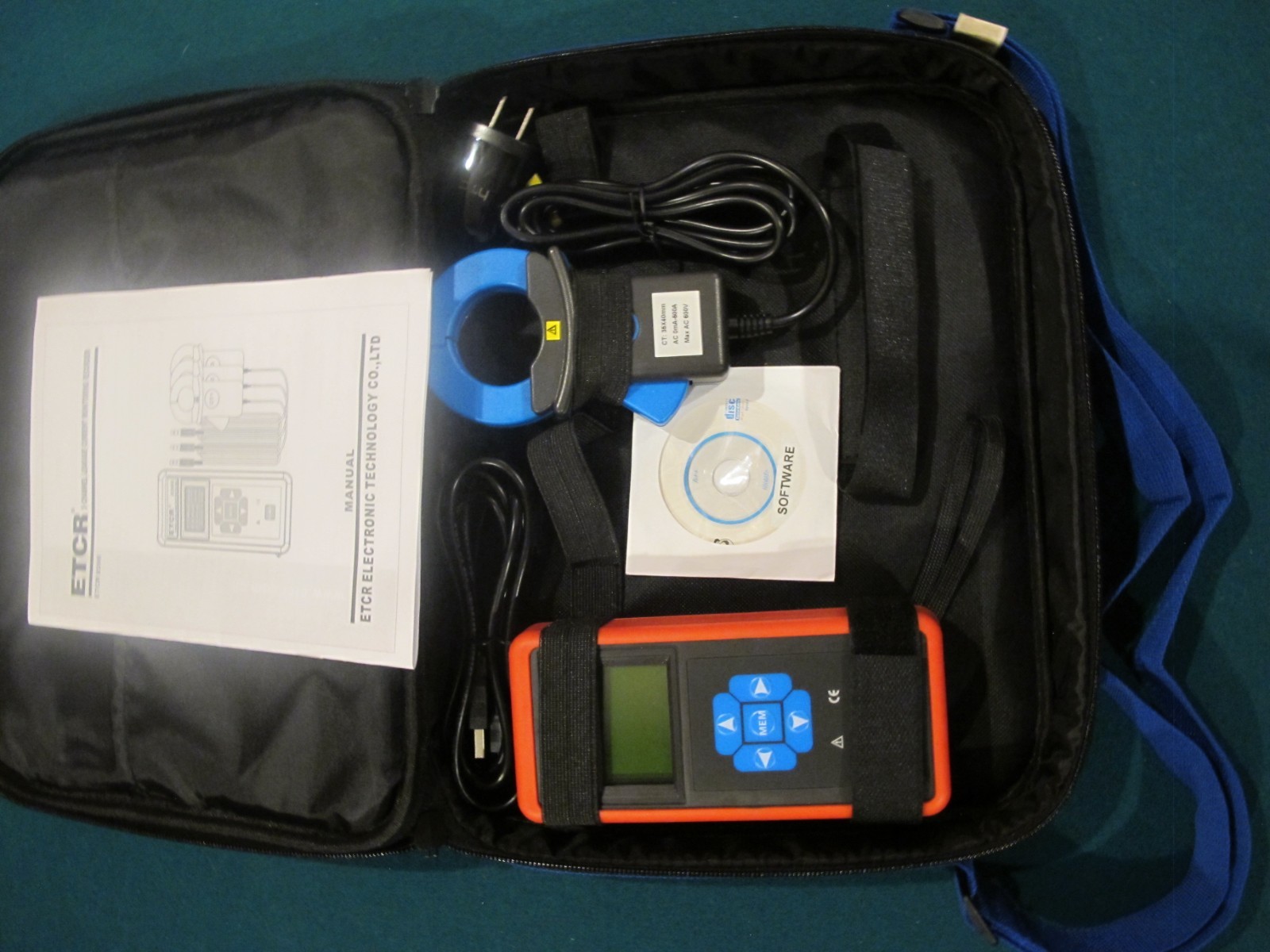 ETCR8300A Three Channel Clamp Current Tester Highly Accurate DC Voltage Current ETCR8300A Three Channel Clamp Current Tester Highly Accurate DC Voltage Current