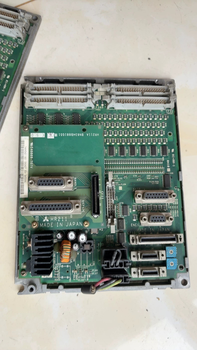 1P Mitsubishi FCU6-DX451 HR211 HR337B IO Board Welcome orders 1P Mitsubishi FCU6-DX451 HR211 HR337B IO Board Welcome orders