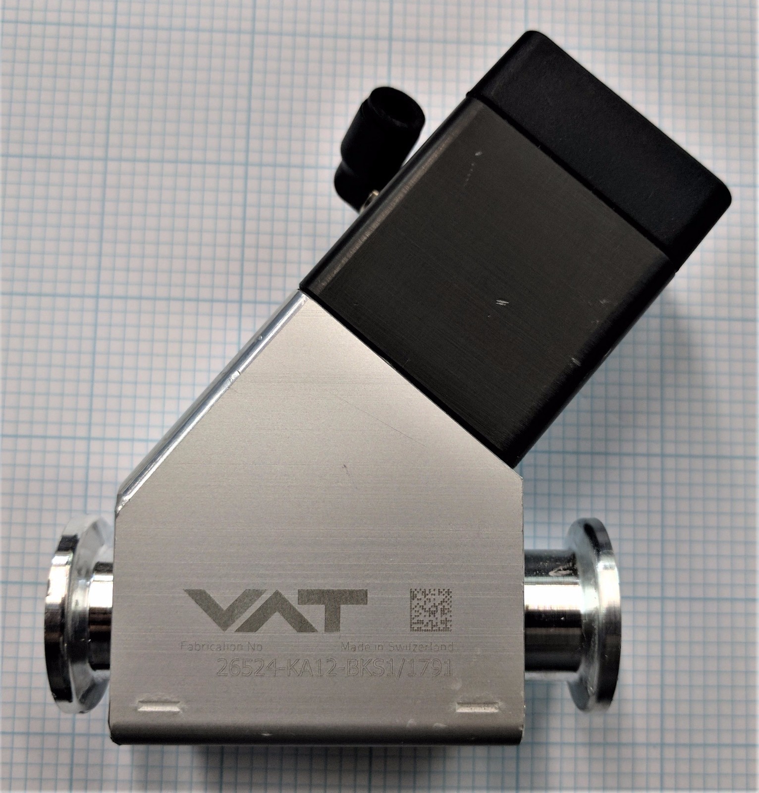 new VAT valves series 265 KF16 vacuum normally open valve qty available mks AMAT new VAT valves series 265 KF16 vacuum normally open valve qty available mks AMAT