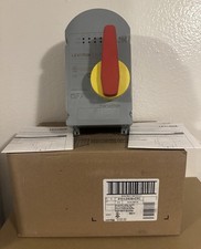 Leviton 015-LDS30-CTC Disconnect Switch, Nonfusible, 3Pst, Three Phase, Nema 12 picture