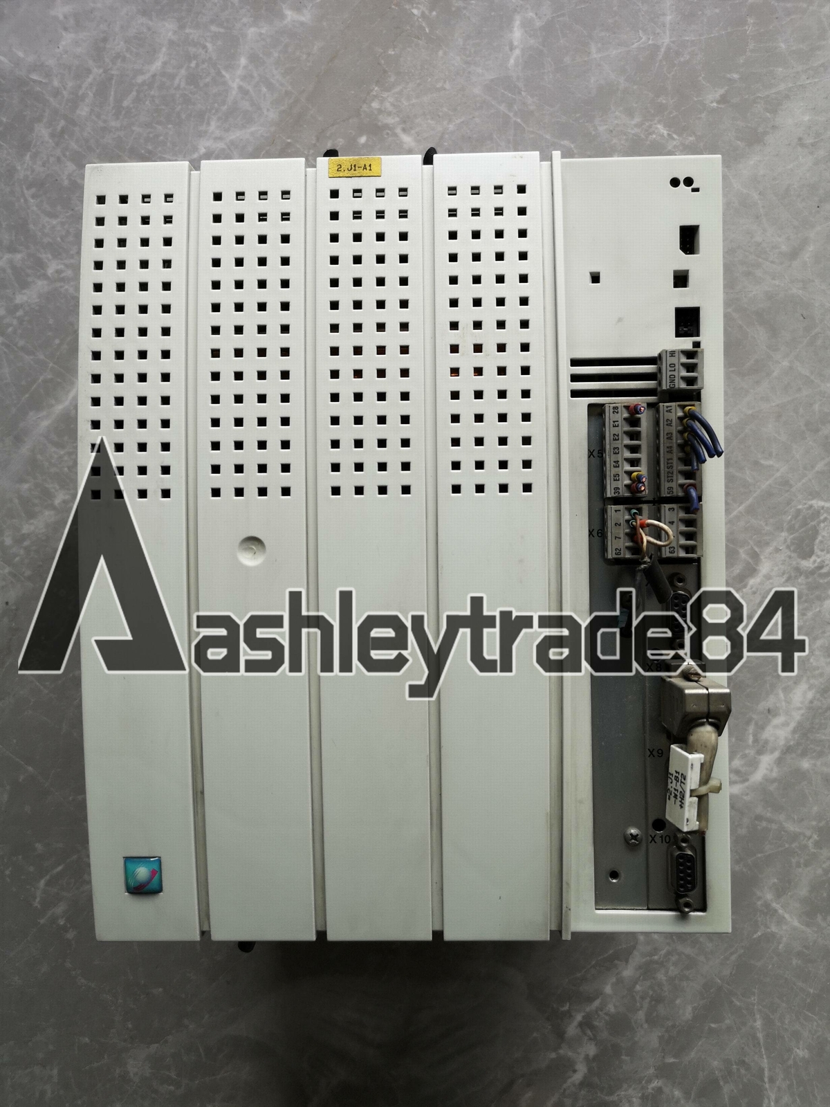 1PC USED LENZE SERVO INVERTER EVS9328-ES 1PC USED LENZE SERVO INVERTER EVS9328-ES
