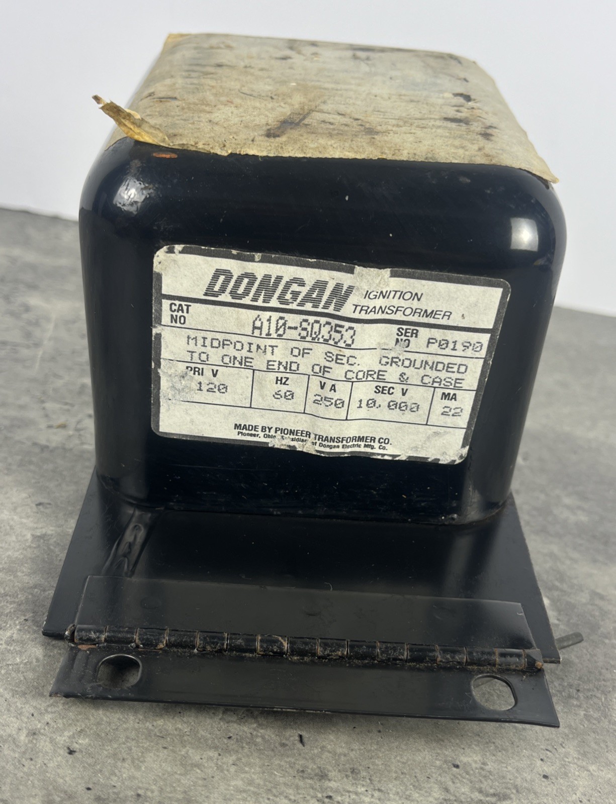 Dongan A10-SQ353 ignition transformer NOS 120V Pioneer Transformer Dongan A10-SQ353 ignition transformer NOS 120V Pioneer Transformer