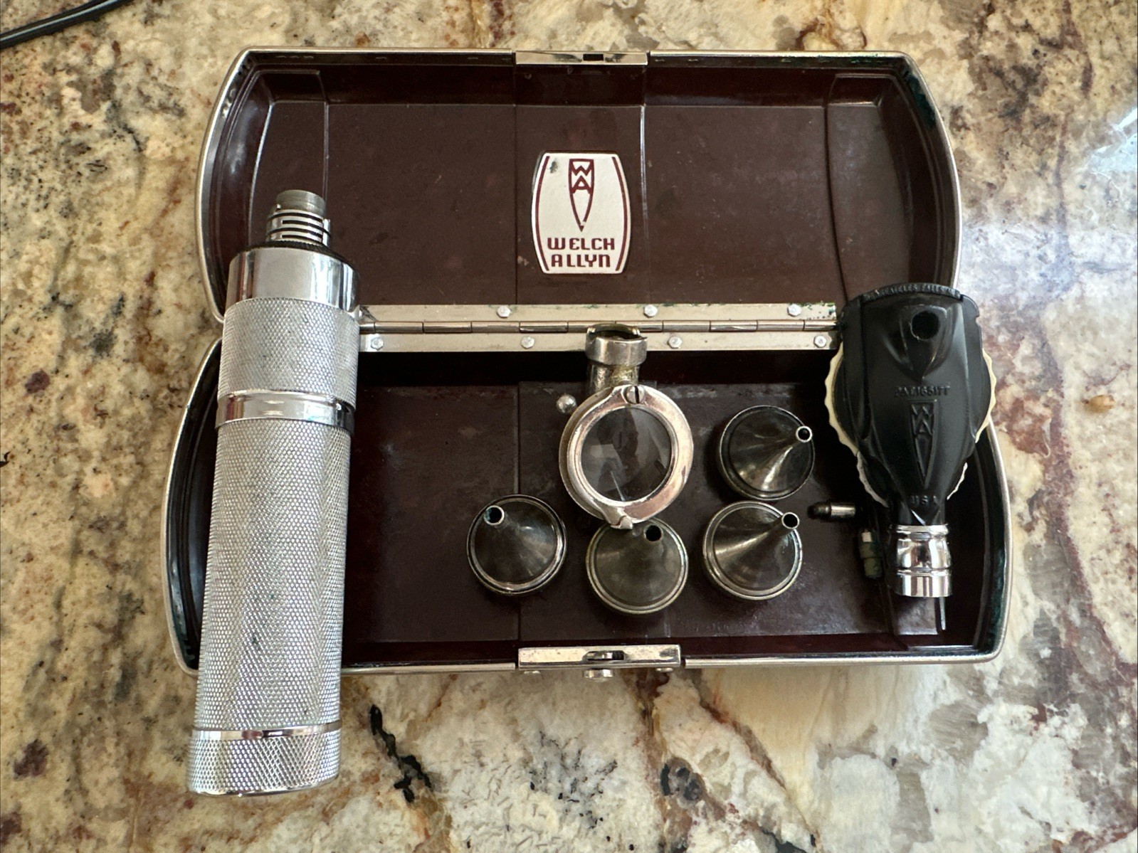 Vintage Welch Allyn Ophthalmoscope Otoscope with Bakelite Case