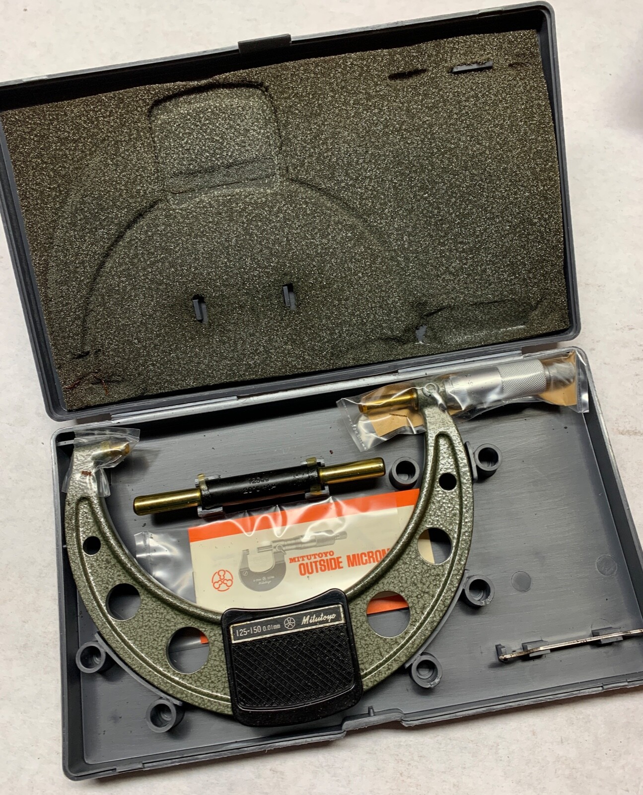 MITUTOYO 125-150mm Micrometer - No. 103-142B - 0.01mm - NEW IN BOX MITUTOYO 125-150mm Micrometer - No. 103-142B - 0.01mm - NEW IN BOX
