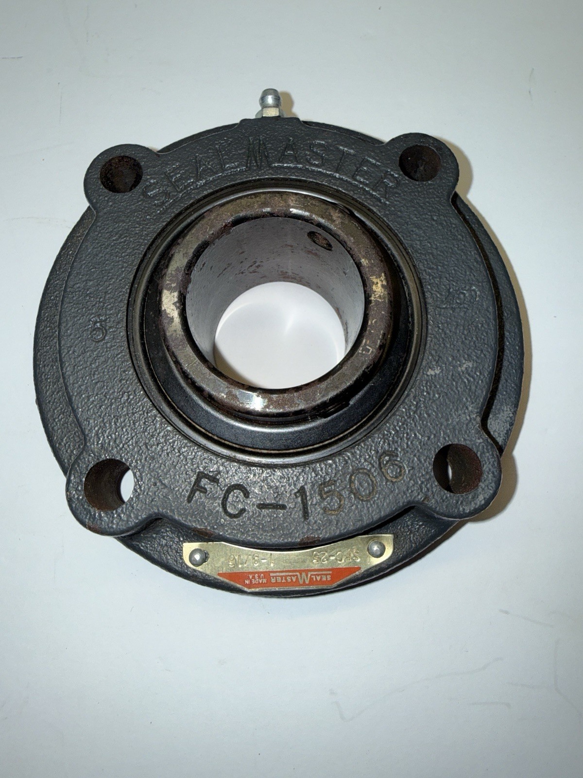 SEALMASTER SFC-25 Four-Bolt Piloted Flange Ball Bearing Unit - 1-9/16 in Bore SEALMASTER SFC-25 Four-Bolt Piloted Flange Ball Bearing Unit - 1-9/16 in Bore