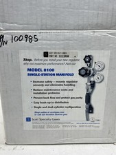 Scott Specialty Gases Model 8100, Single Station Manifold Regulator, 51211B580 picture