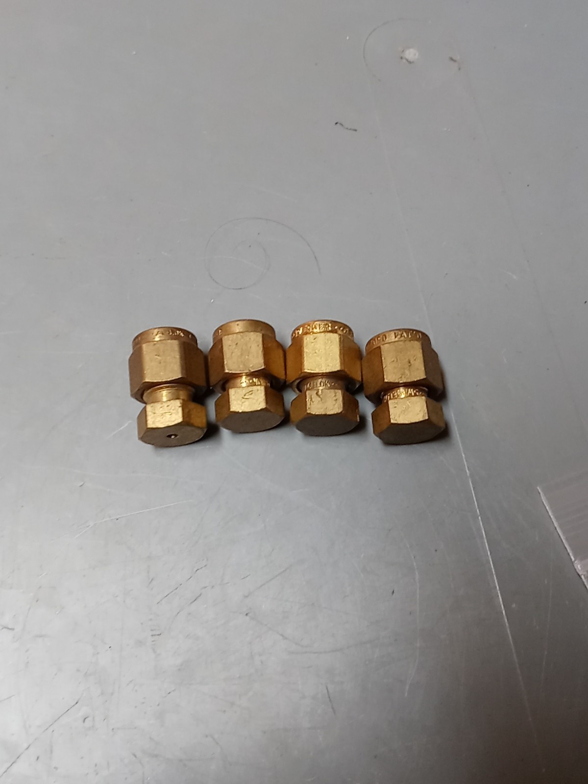 Swagelok Parker Brass Compression Tubing Cap /plug Lot Parker 1 Swagelok New Swagelok Parker Brass Compression Tubing Cap /plug Lot Parker 1 Swagelok New