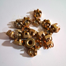AN310-3 Aircraft Grade Castellated Nuts. #10-32. NOS. Qty40. picture